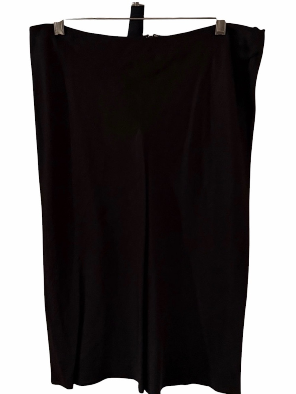 Banana republic size 12 black linen blend bias cut skirt lined with back zipper